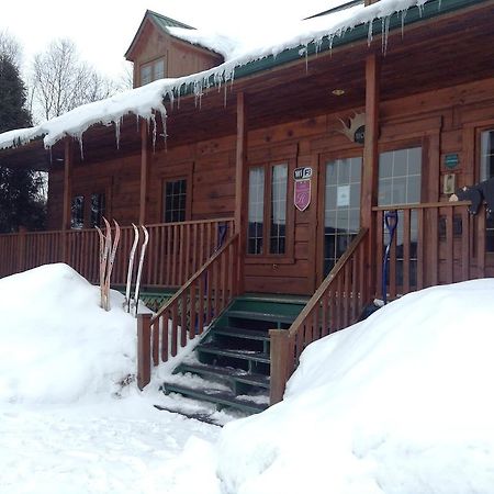 Aux Berges Du St-Maurice Hotel Saint-Jean-des Piles Esterno foto